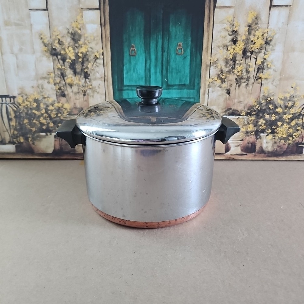 REVERE WARE 6 Qt Stock Pot & Lid Copper Bottom Clinton ILL USA Vtg Clean